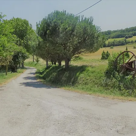 Penzion Domaine De La Petite Tour 3*