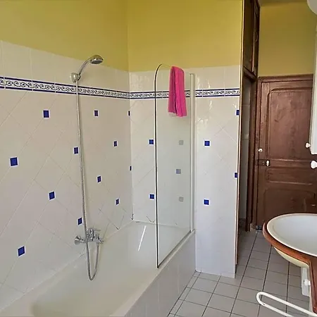 Domaine De La Petite Tour 3* Montréal